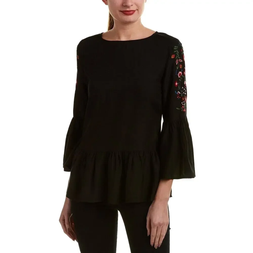 Beach Lunch Lounge Size M Embroidered 3/4 Bell Sleeve Blouse Black